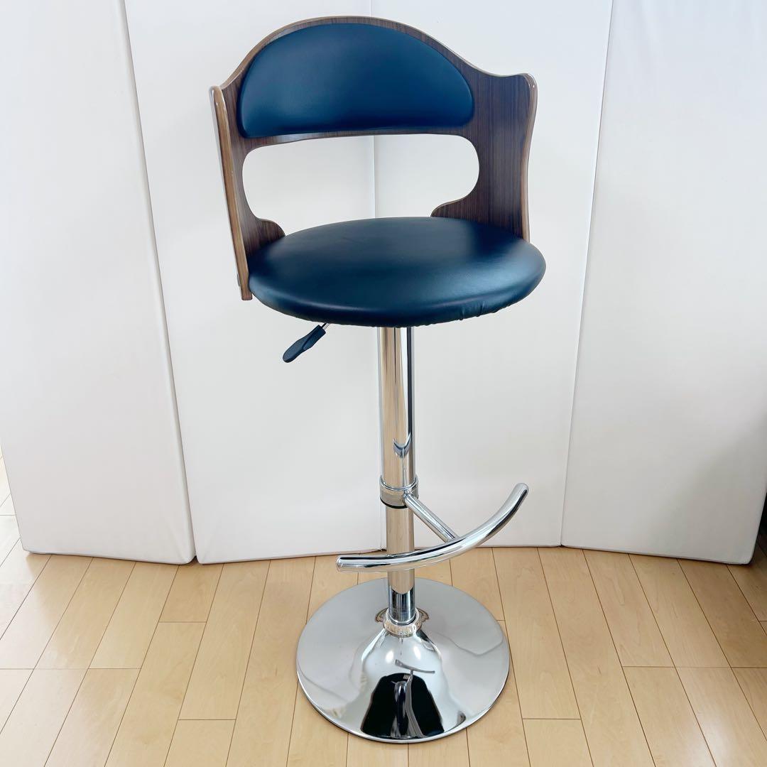 ウォールナット突板　昇降チェア　カウンターチェア　バーチェア　昇降回転式アーム