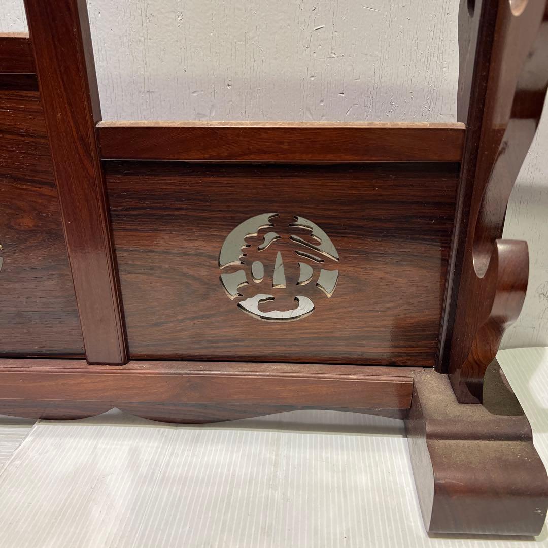 刀掛け/透かし彫り/彫刻/ダークブラウン/骨董品/4振刀掛け