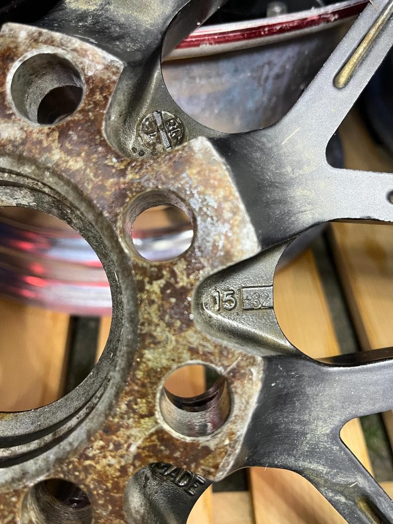 送料込　15インチ 6.5j 100-4H 114.3-4H +32 スパルコ