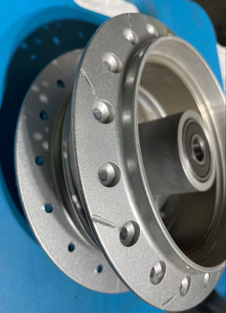 美品　スーパーカブ　リアハブ