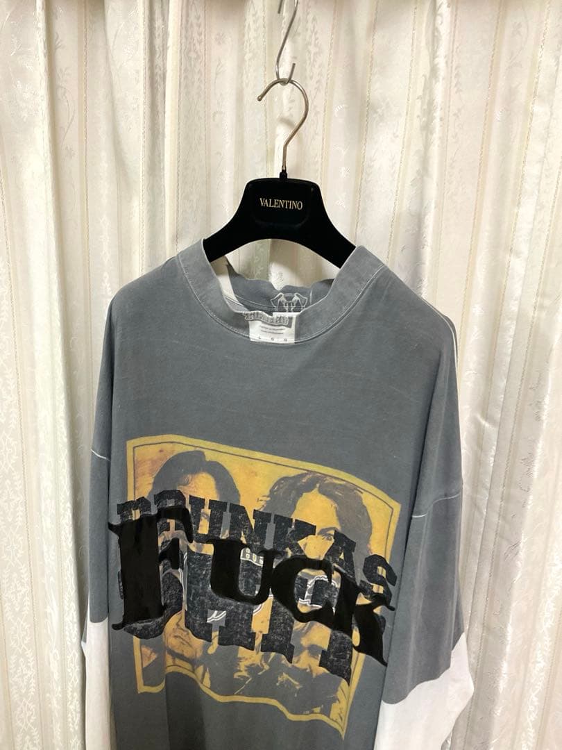 VETEMENTS DRINKING PROBLEM転写ロングスリーブTシャツ