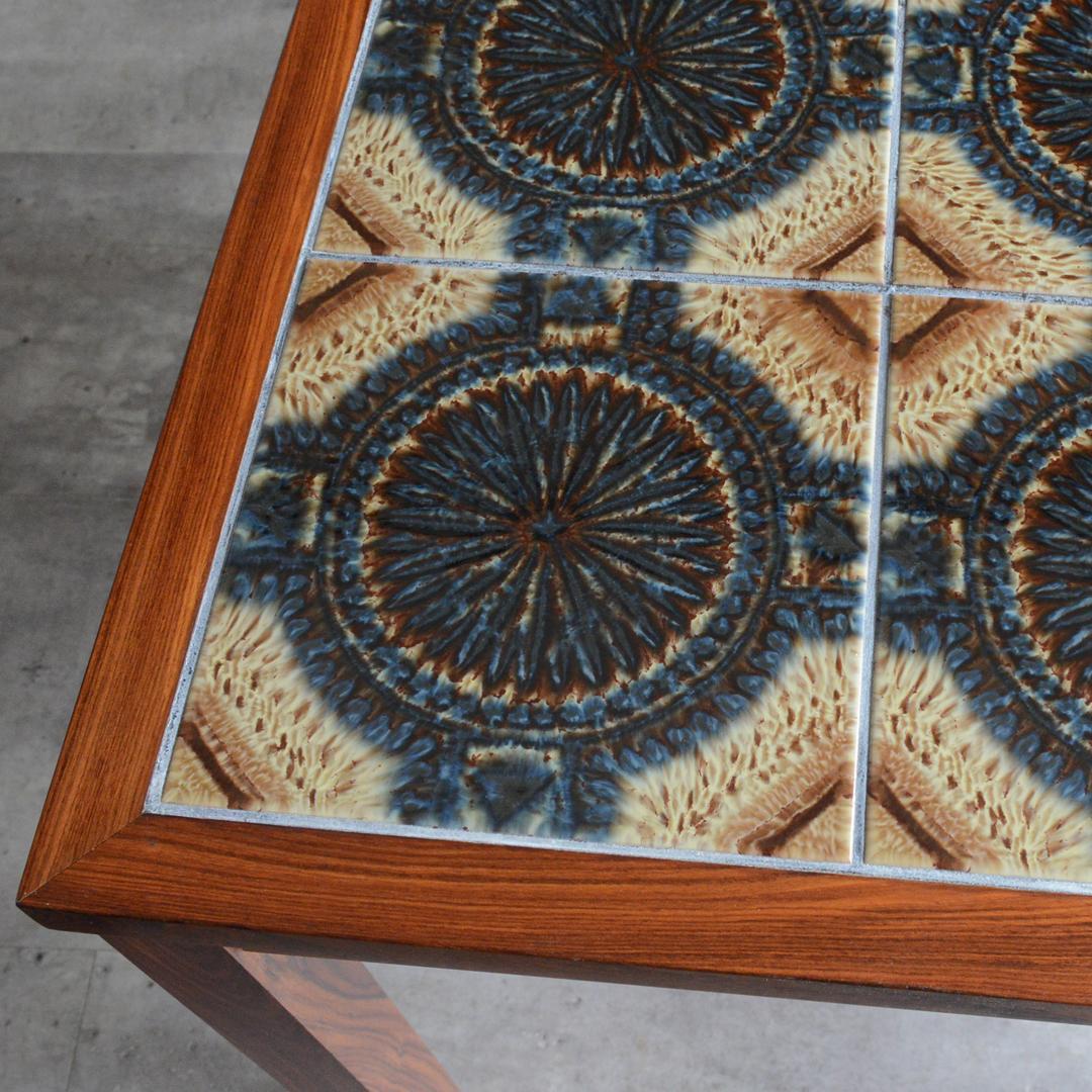 デンマーク 北欧ヴィンテージ タイルトップ ローテーブル ローズウッド 北欧家具