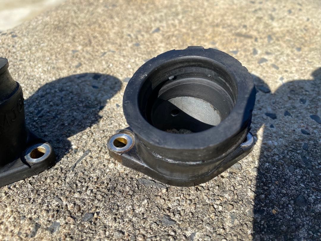 る様用　cbr400f インシュレーター