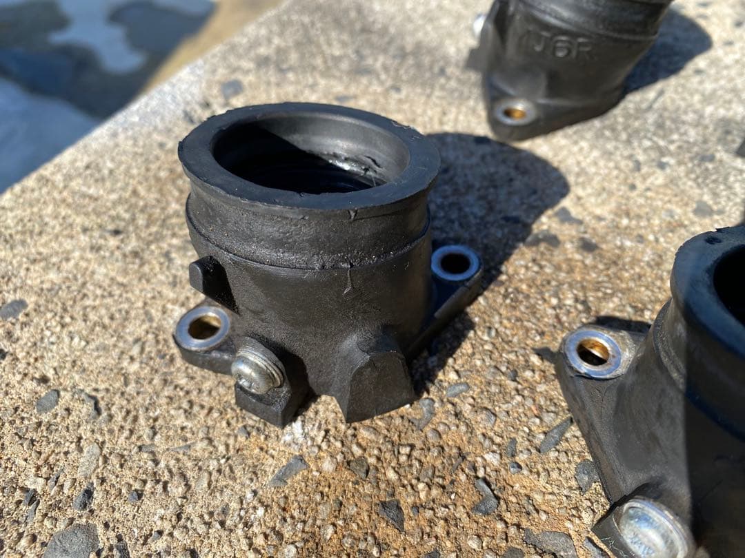 る様用　cbr400f インシュレーター