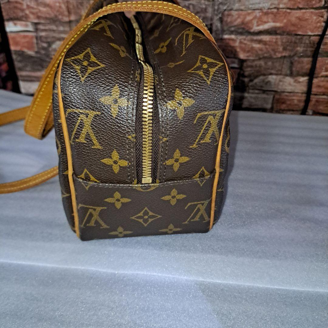 LOUIS VUITTON モノグラム シテMM ショルダーバッグ M51182