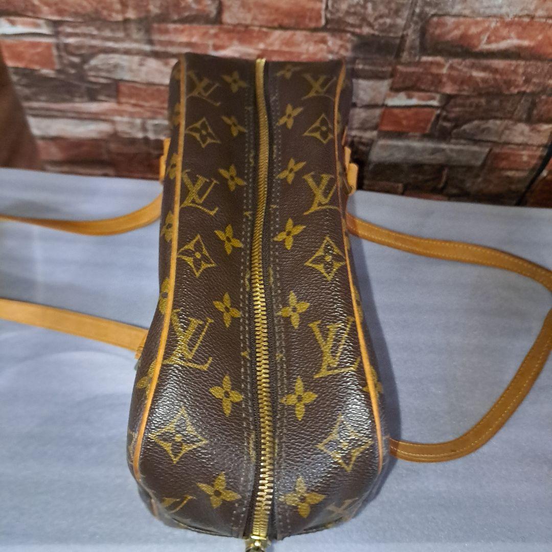 LOUIS VUITTON モノグラム シテMM ショルダーバッグ M51182