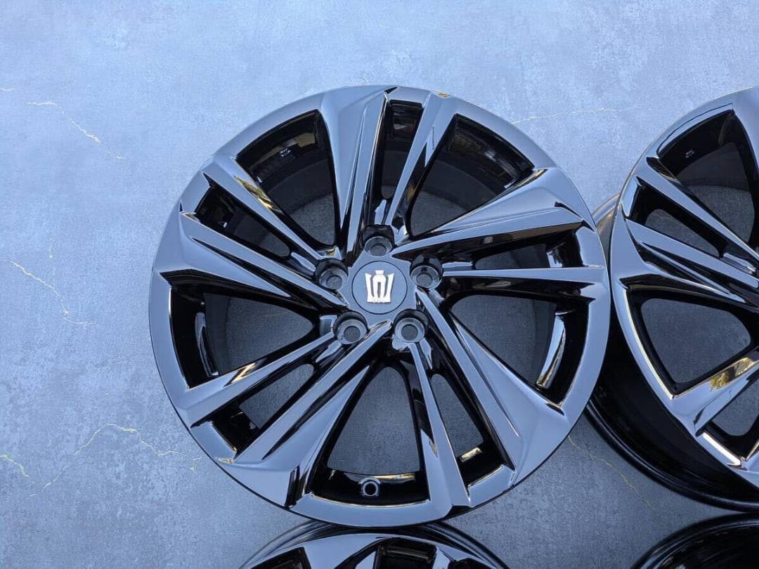 【美品トヨタ 220 クラウン RS 純正 18インチ グロスブラック 4本】