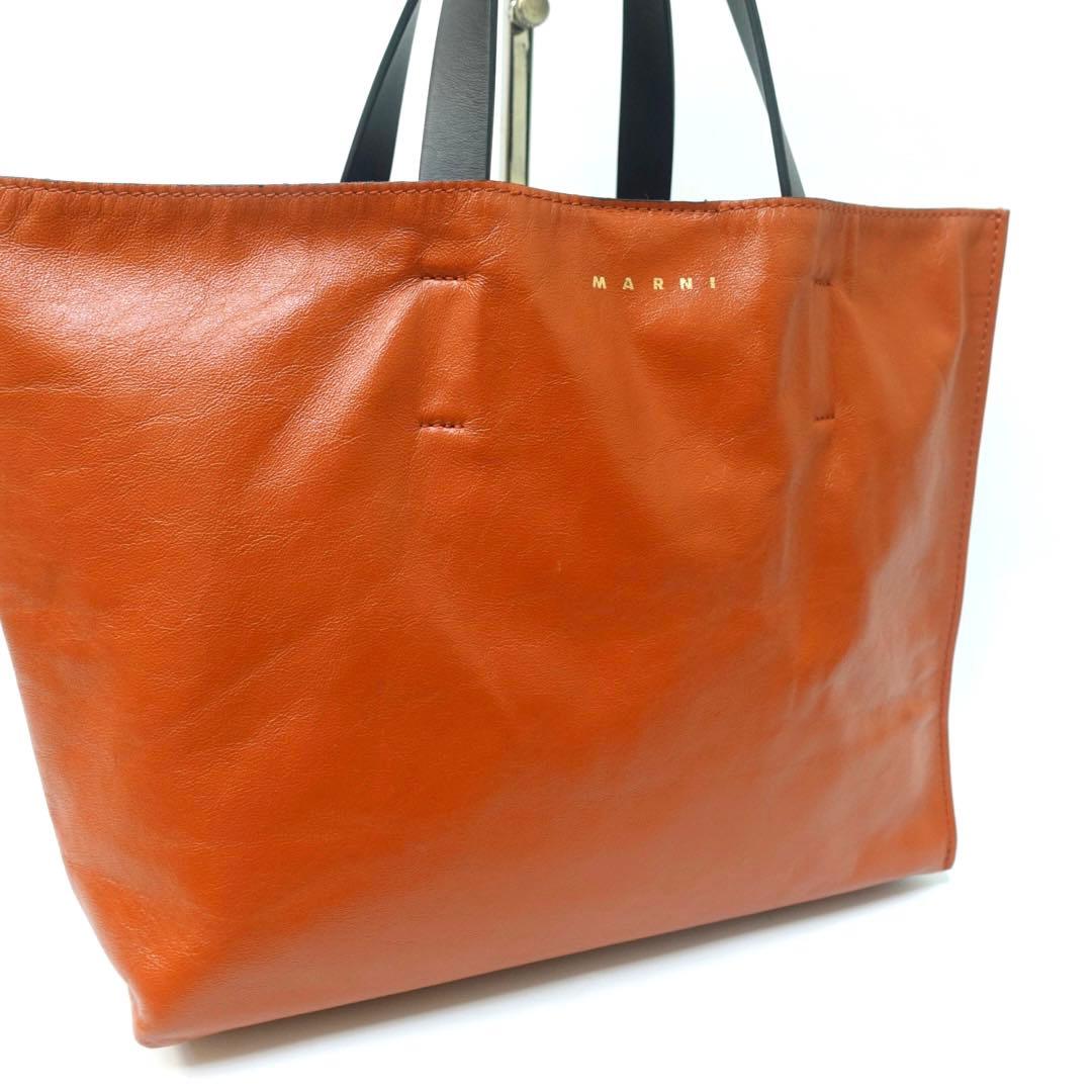 【美品】マルニ　ハンドバッグ　ミュゼオ　ソフト　バイカラー　トートバッグ