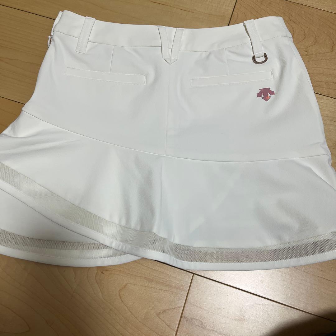 DESCENTE ゴルフ　luxe S ホワイトスカート