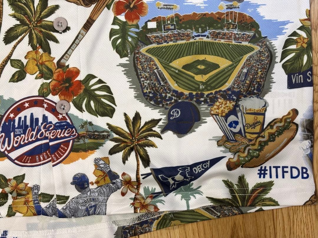 ⭐️非売品・2025最新⭐️大谷翔平 限定サインアロハユニフォーム50/50CLUB