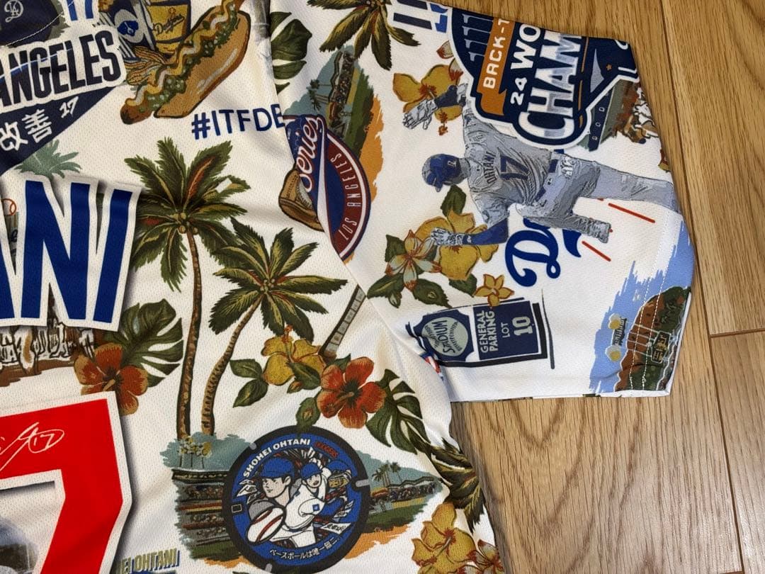 ⭐️非売品・2025最新⭐️大谷翔平 限定サインアロハユニフォーム50/50CLUB