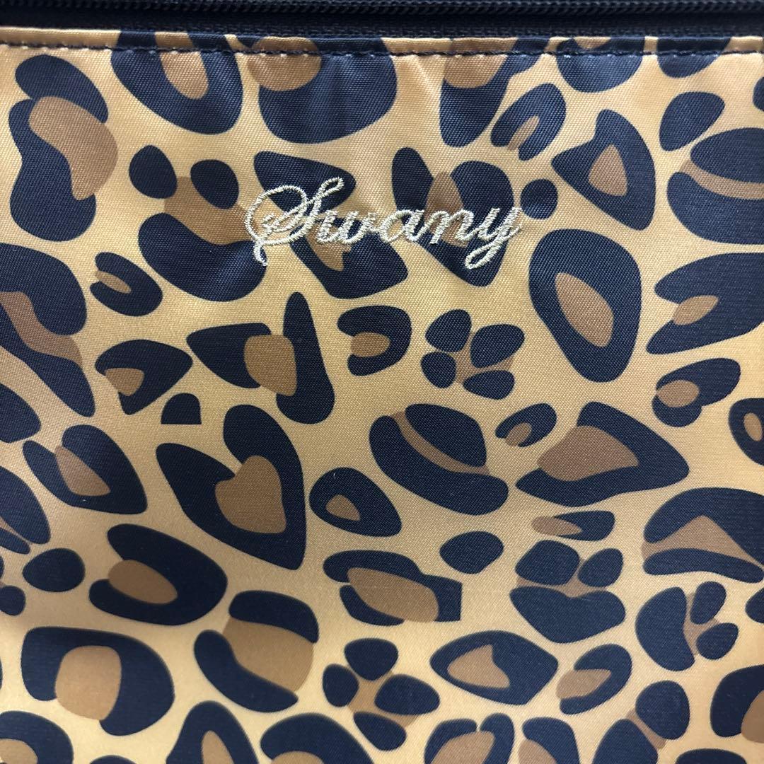 スワニー　キャリーバッグ　ヒョウ柄