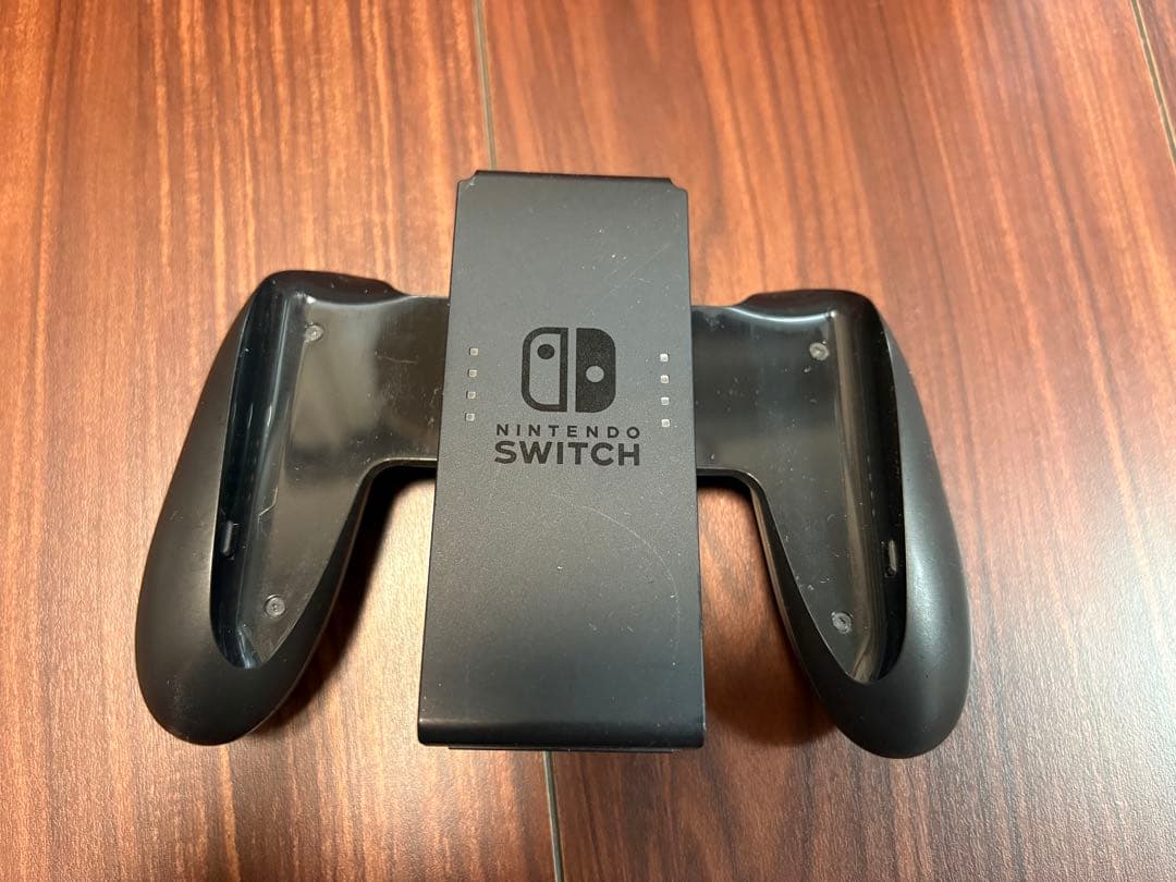 【美品】Nintendo Switch 本体 ネオンブルー・ネオンレッド
