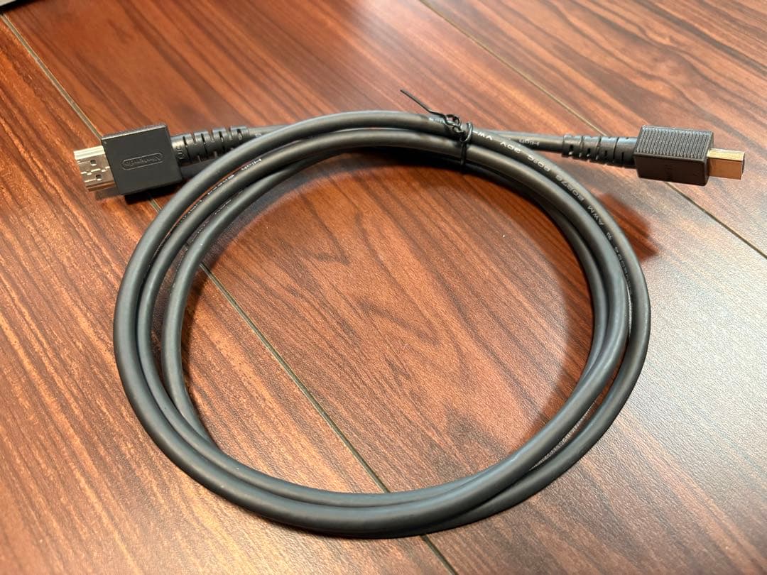 【美品】Nintendo Switch 本体 ネオンブルー・ネオンレッド