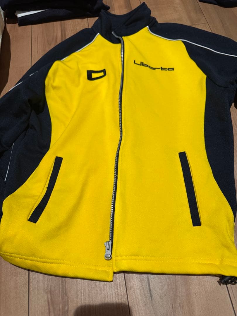 Liberta サッカージャージ 145センチ！4点セット