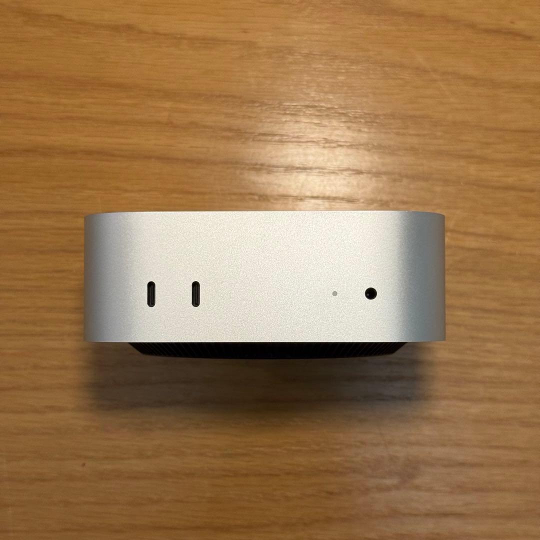 美品 Mac mini M4 Pro 64GB メモリ / 2TB SSD