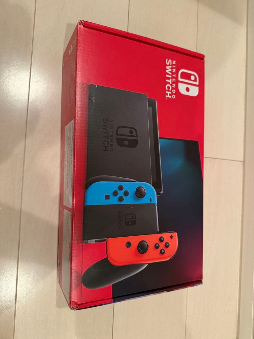 Nintendo Switch ニンテンドースイッチ本体　ネオンレッドブルー