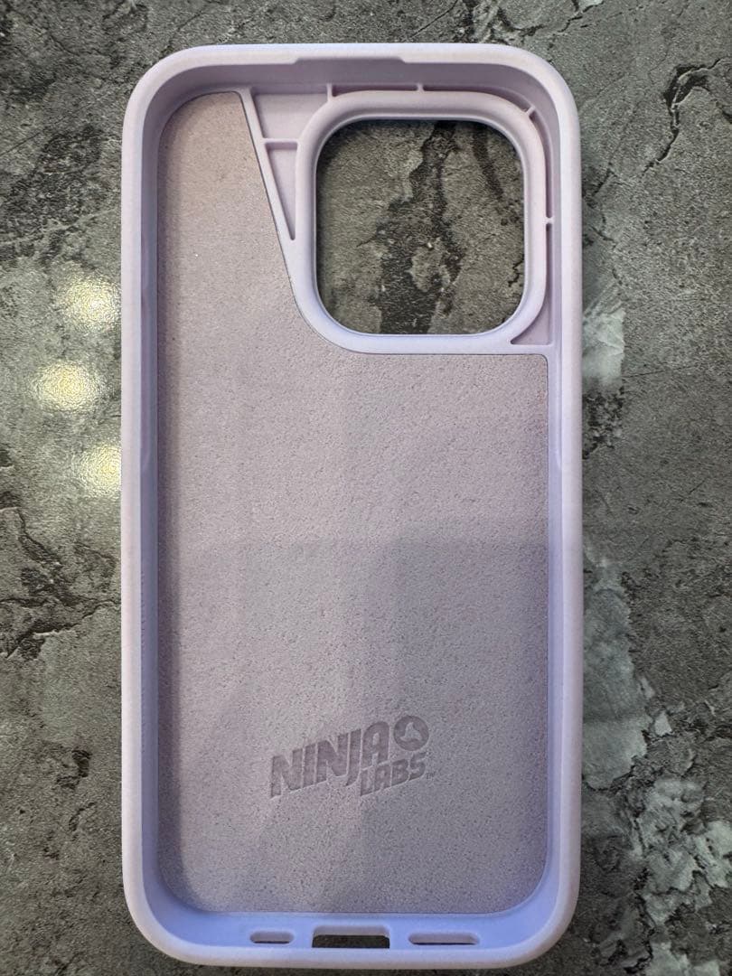 Ninja Labs Flex Pouch™ ラベンダー　iPhone15pro