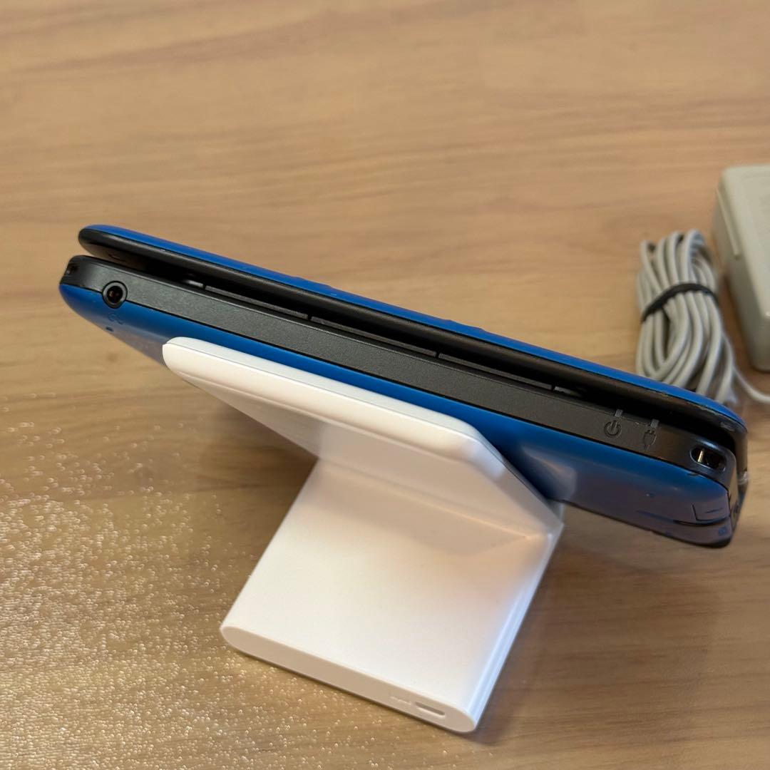 8-002 ニンテンドー3DS LL ブルー×ブラック