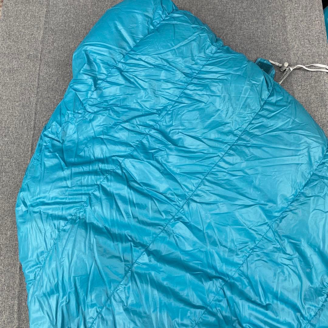 N409◯ モンベル アルパイン ダウンハガー 650 寝袋 ダウン