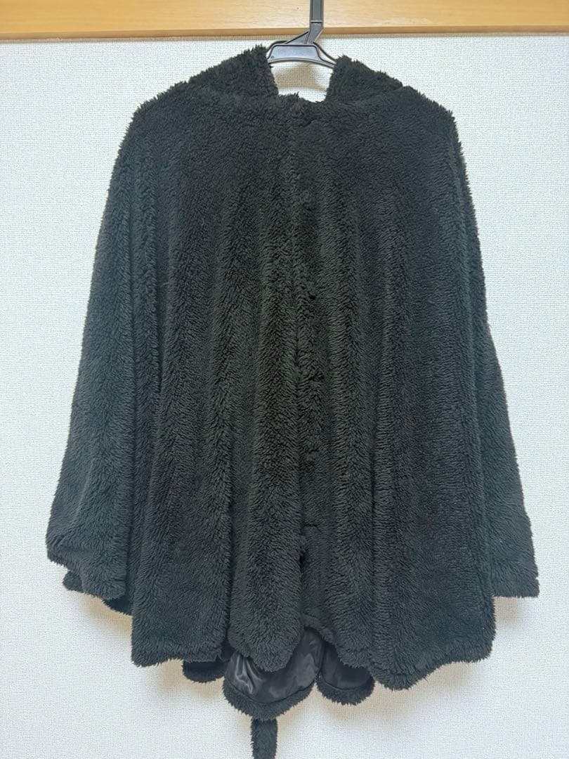 ディオラート 猫耳フード付きマント　黒