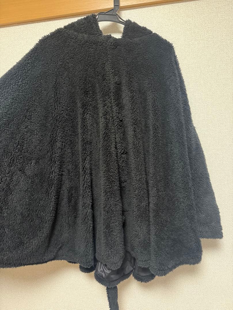 ディオラート 猫耳フード付きマント　黒