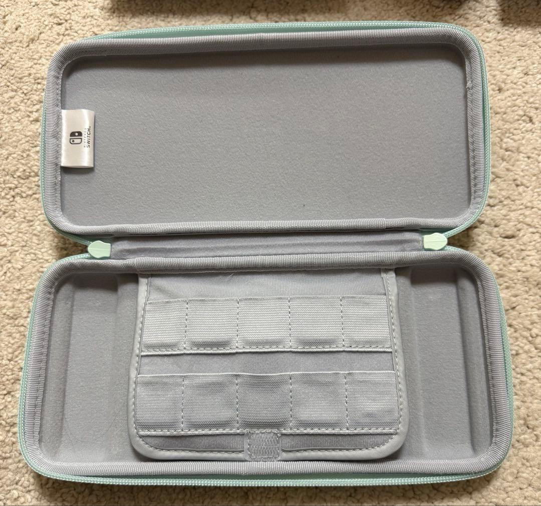 任天堂 Nintendo Switch 本体有機ELモデル ホワイト　ケース付