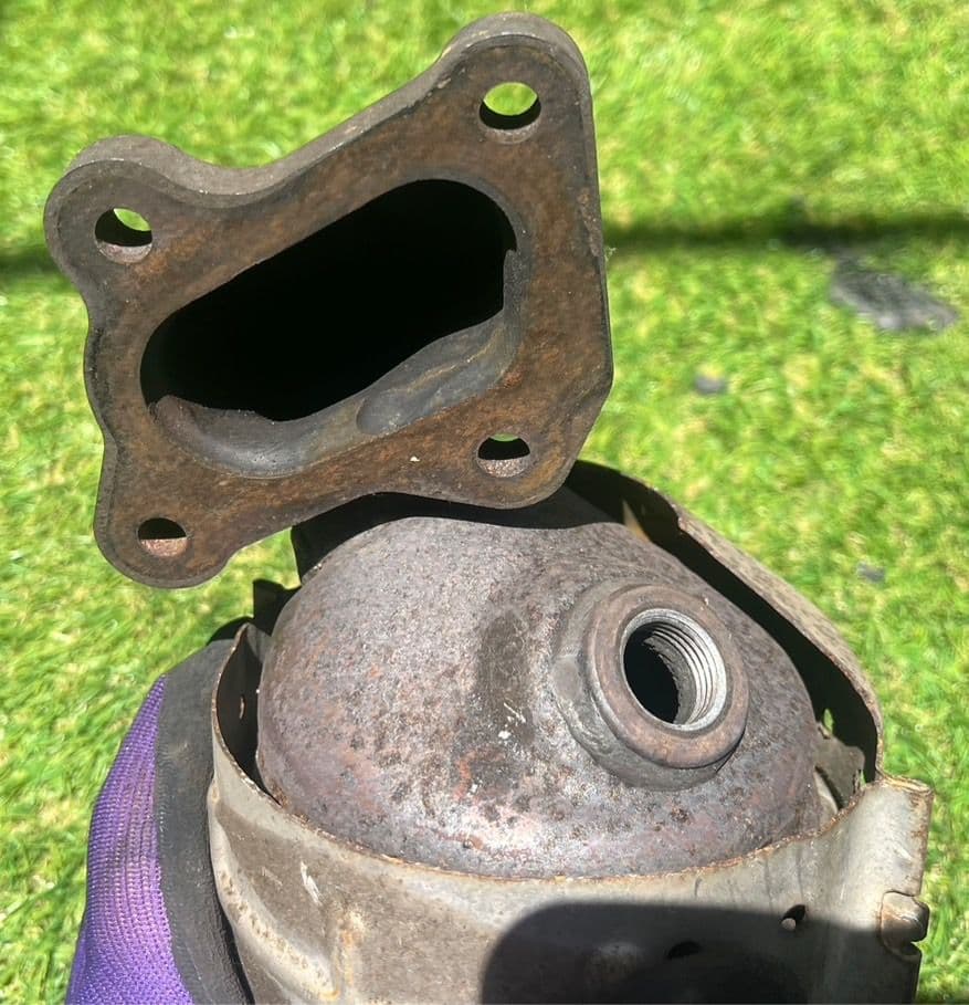 ワゴンR MH22S ターボ純正触媒 K6A用