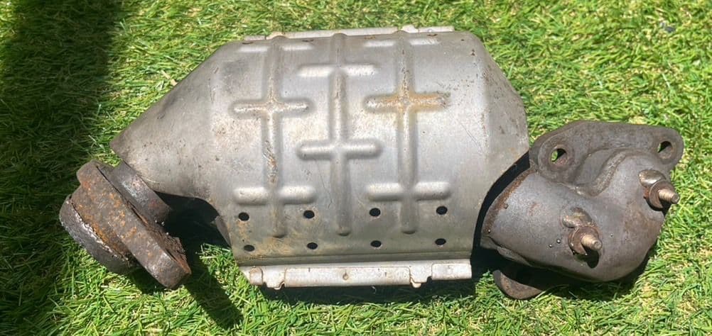 ワゴンR MH22S ターボ純正触媒 K6A用