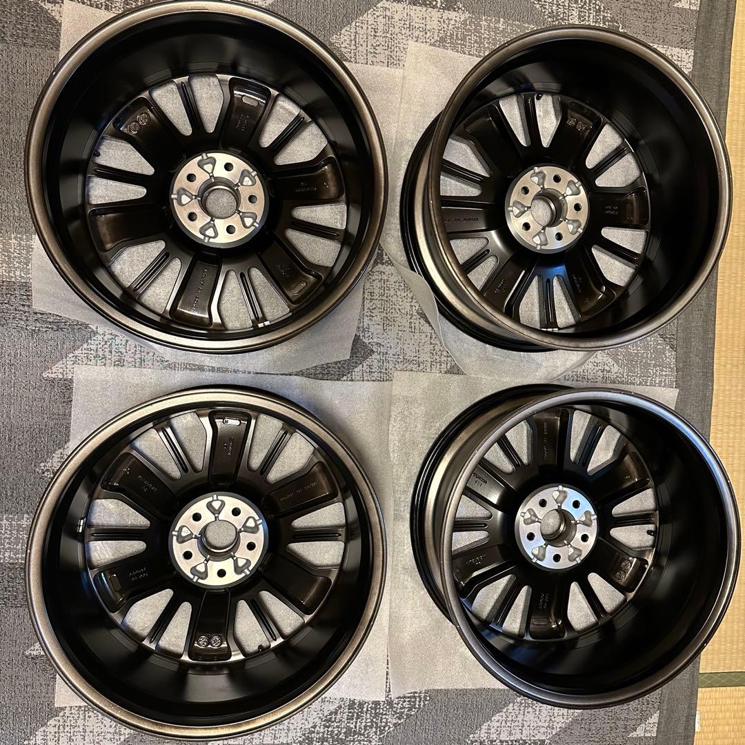 三菱アウトランダー現行型純正20インチ 4本セット