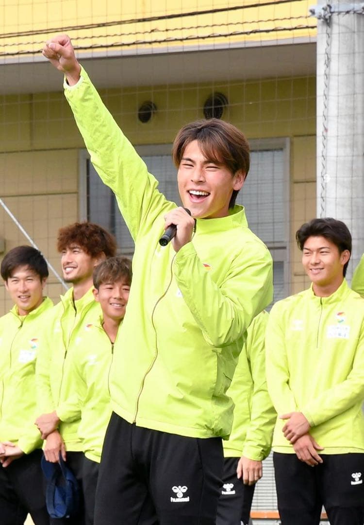 hummel ジェフユナイテッド千葉 ウーブンジャケット Lサイズ