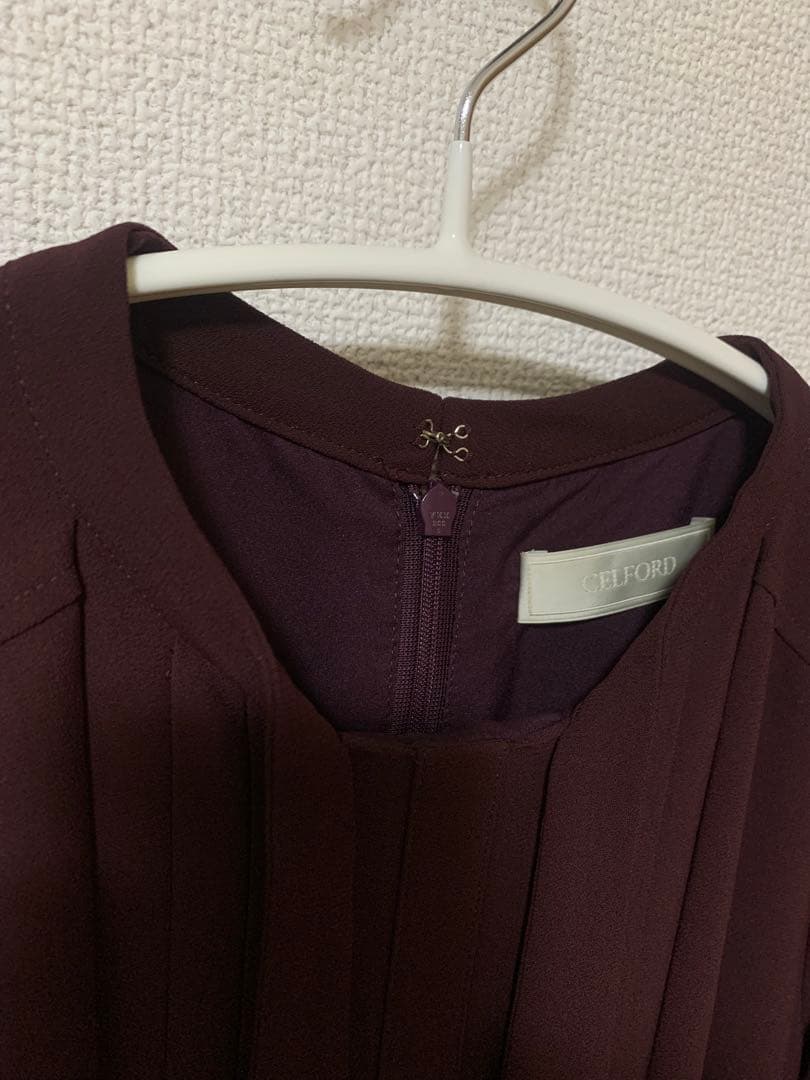 (美品)セルフォード ボウタイプリーツワンピース ワインレッド 34サイズ