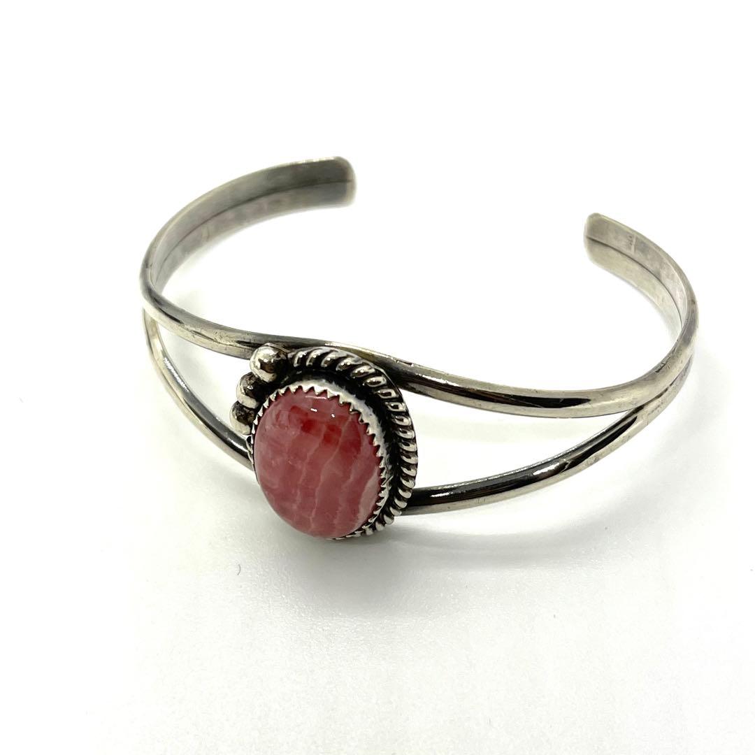 ●NAVAJO・ナバホ族●シルバーバングル・ブレスレット●インカローズ