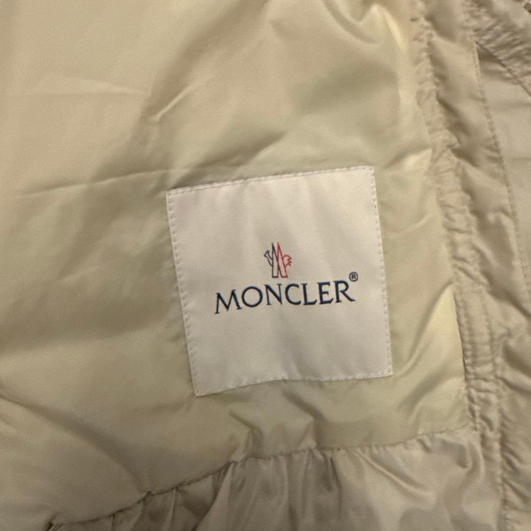 希少★最終値下げ★モンクレール 5A フード付きジャケット