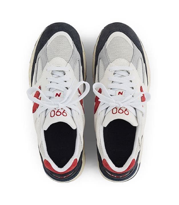 newbalance m990TA2 新品未使用ニューバランス　スニーカー