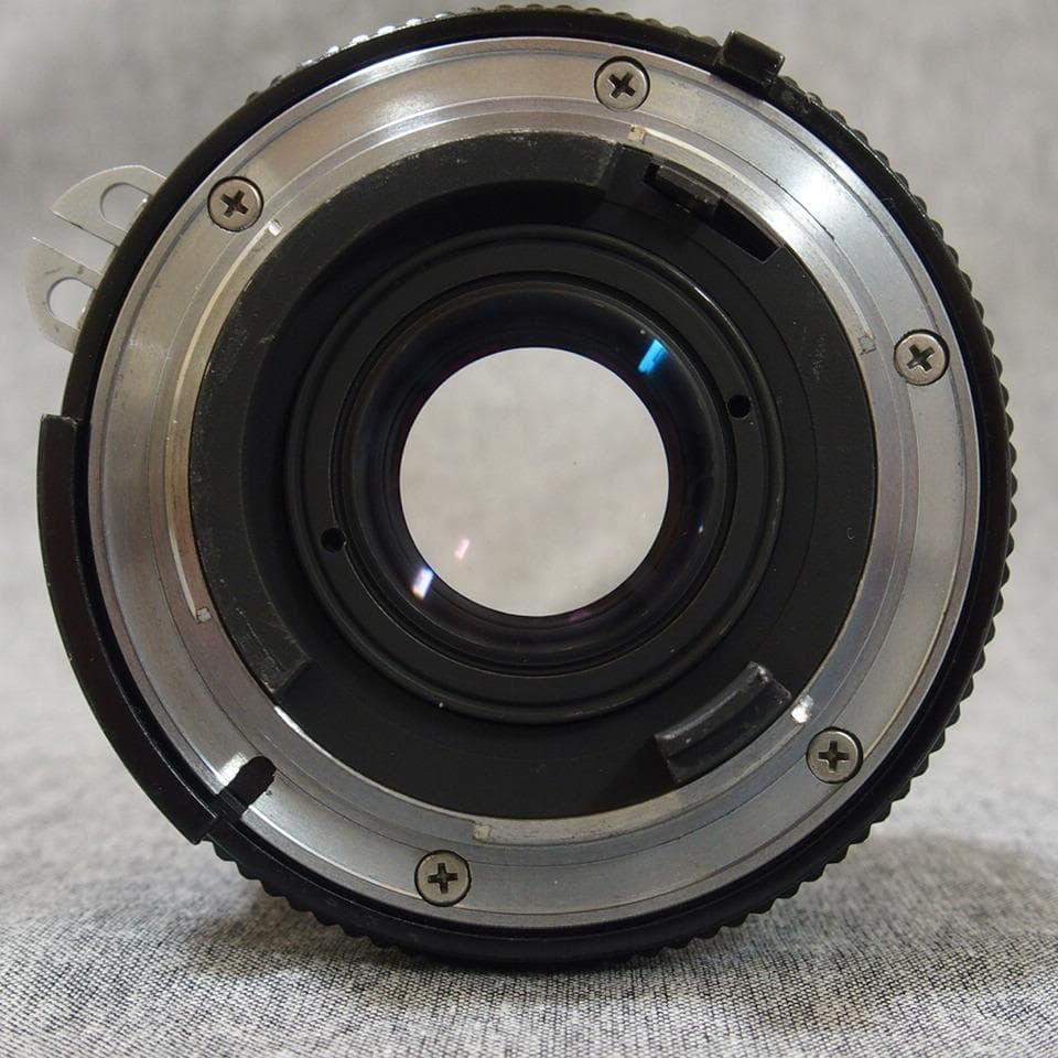 Nikon NIKKOR Ai 24mm f/2.8 広角レンズ