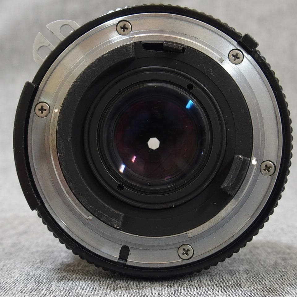 Nikon NIKKOR Ai 24mm f/2.8 広角レンズ