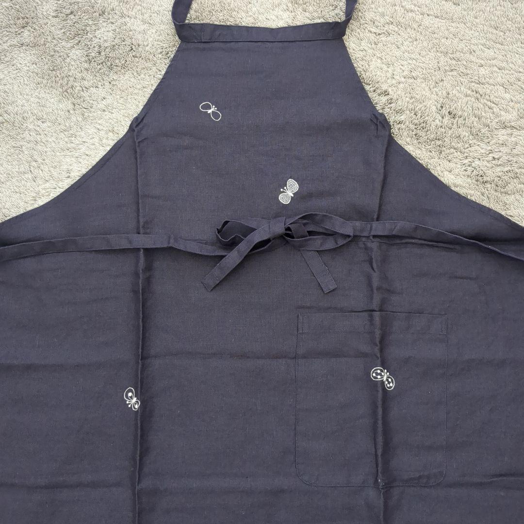 新品 ミナペルホネンminaperhonen エプロン choucho ネイビー