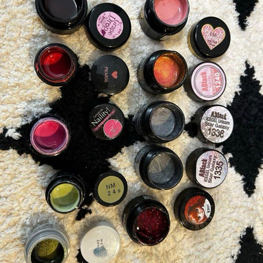 超お得　中古　合計90点！サンプルつき　ジェルネイル　セット　まとめ売り　おまけ