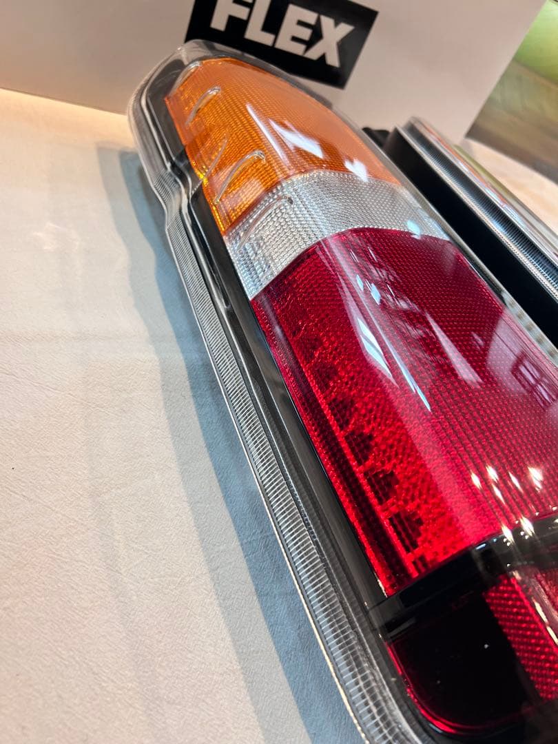 ほぼ新品！FLEXオリジナル RE Classic LEDテール