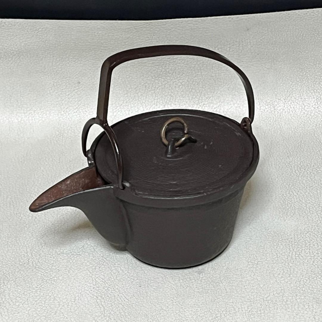 銚子 文映 共箱 瓢蒔絵 塗蓋付 替蓋付 瓢箪蒔絵 鉄製 酒次 酒器 k3388