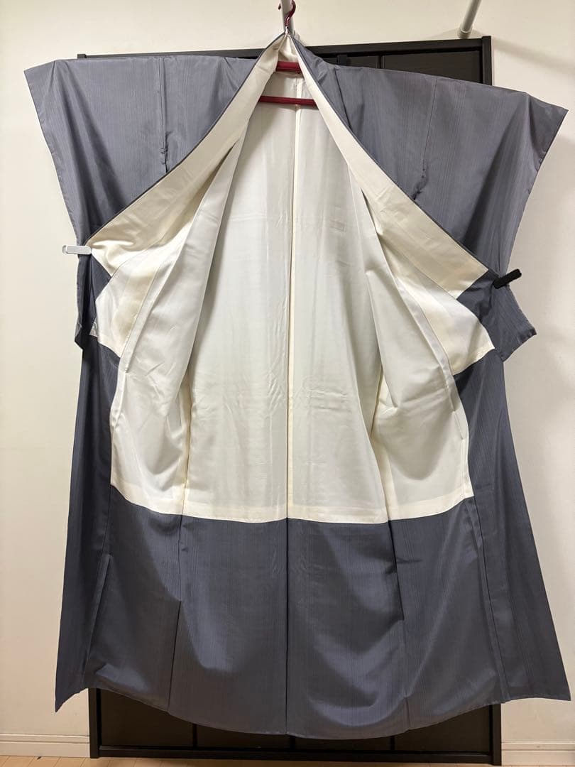 美品★大島紬　訪問着　花　松葉　刺繍　トールサイズ　ワイドサイズ　グレー　鉛色