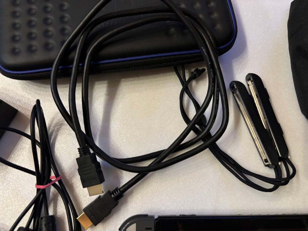 NintendoSwitch 本体 ケース付き