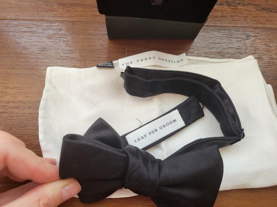 トリートドレッシング　カフス　チーフ　リボン