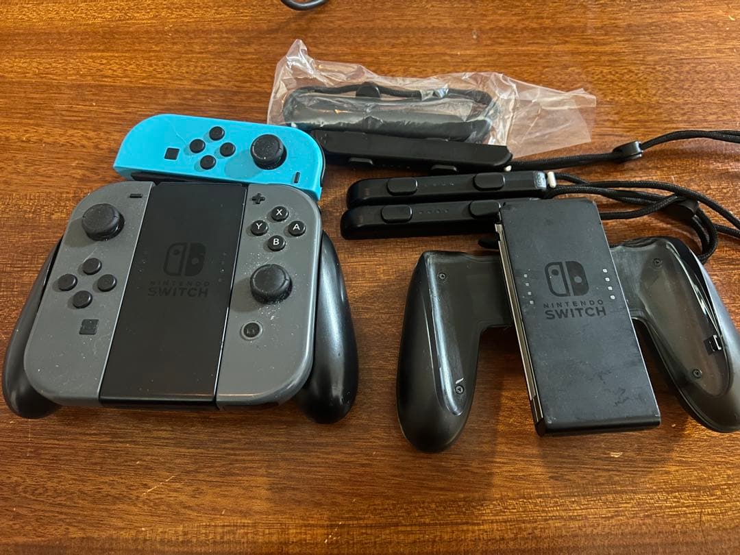 Nintendo Switch 本体 +周辺機器セット +Switchソフト2本