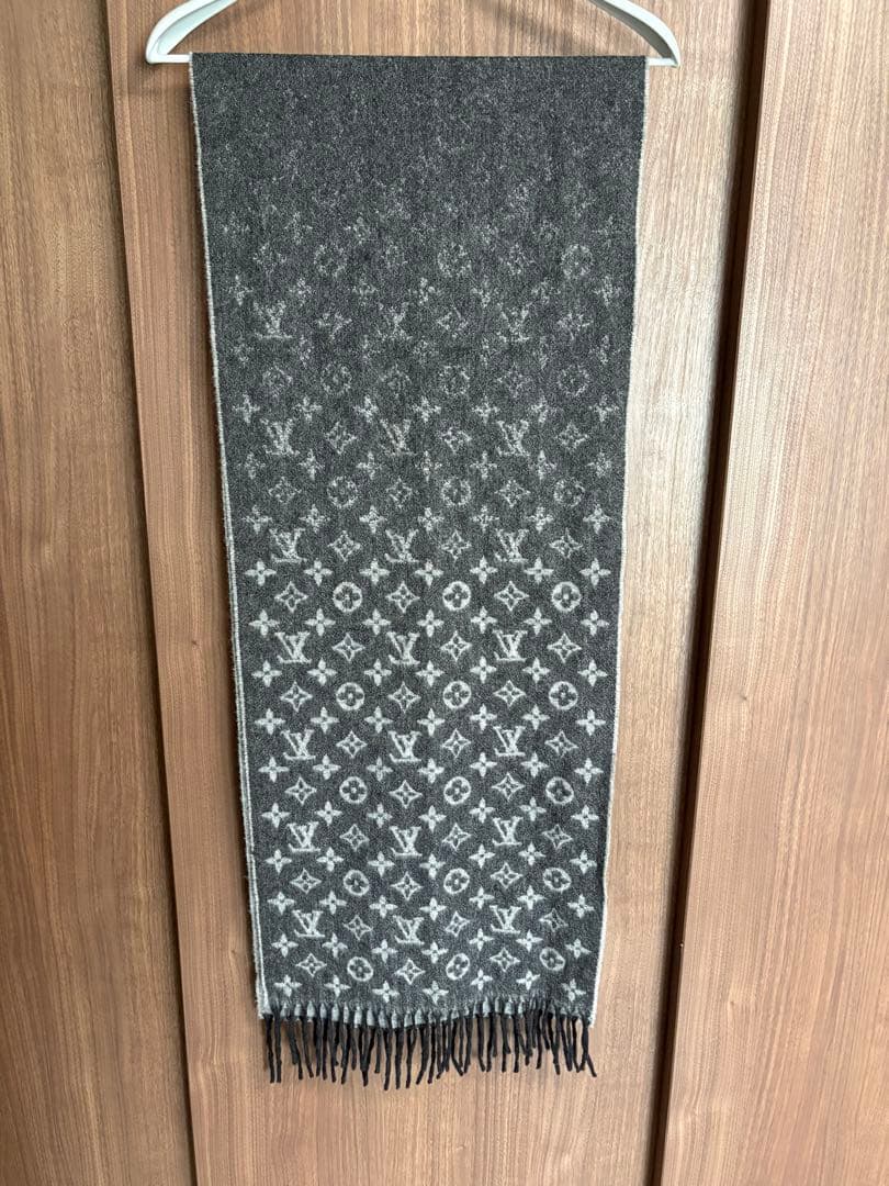 LOUIS VUITTON マフラー　グラディエント