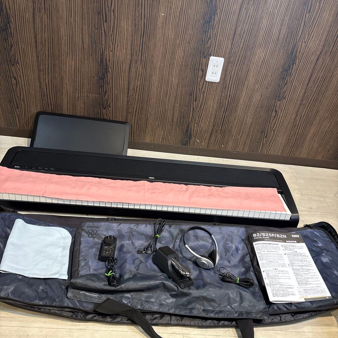 コ*コ様 美品　KORG B2N 電子ピアノ 88鍵 ペダル 譜面台 正常動作品