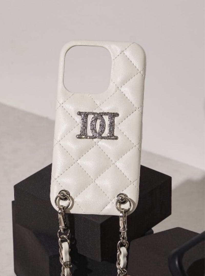 Darich ストーンロゴキルティング　iPhoneケース15