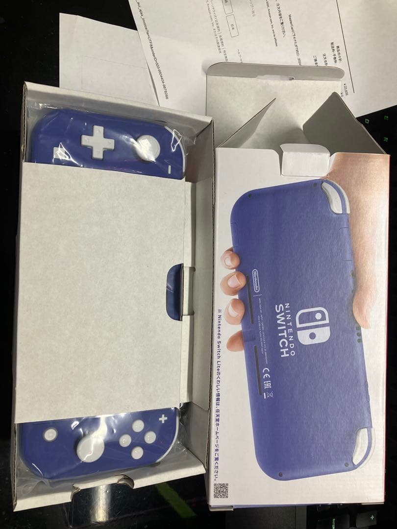ニンテンドースイッチライト ブルー Switch lite 本体&任天堂フィルム