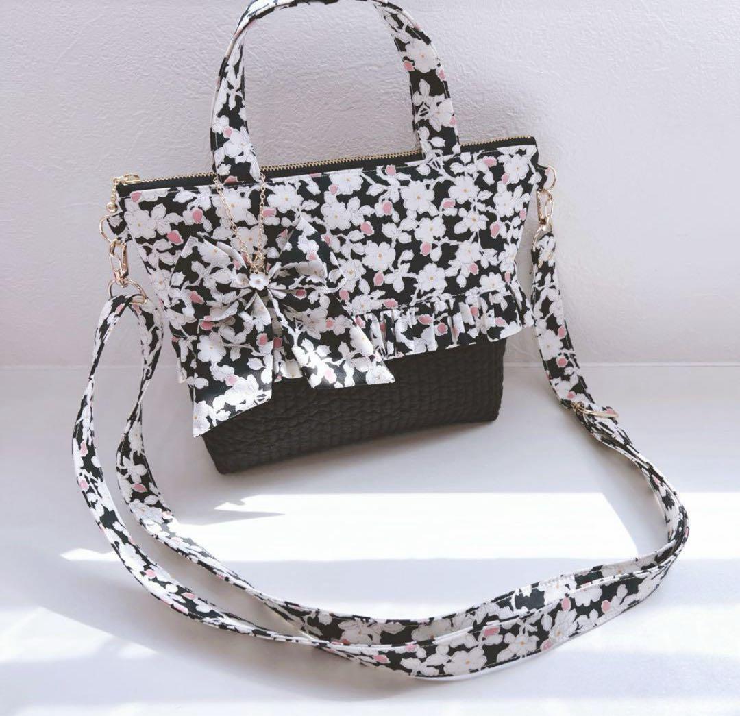 パックりか❤様お取り置き専用ページ☆リバティ　ハムステッドサマー　ポーチ